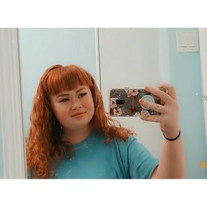 Meet your Posher, Molly